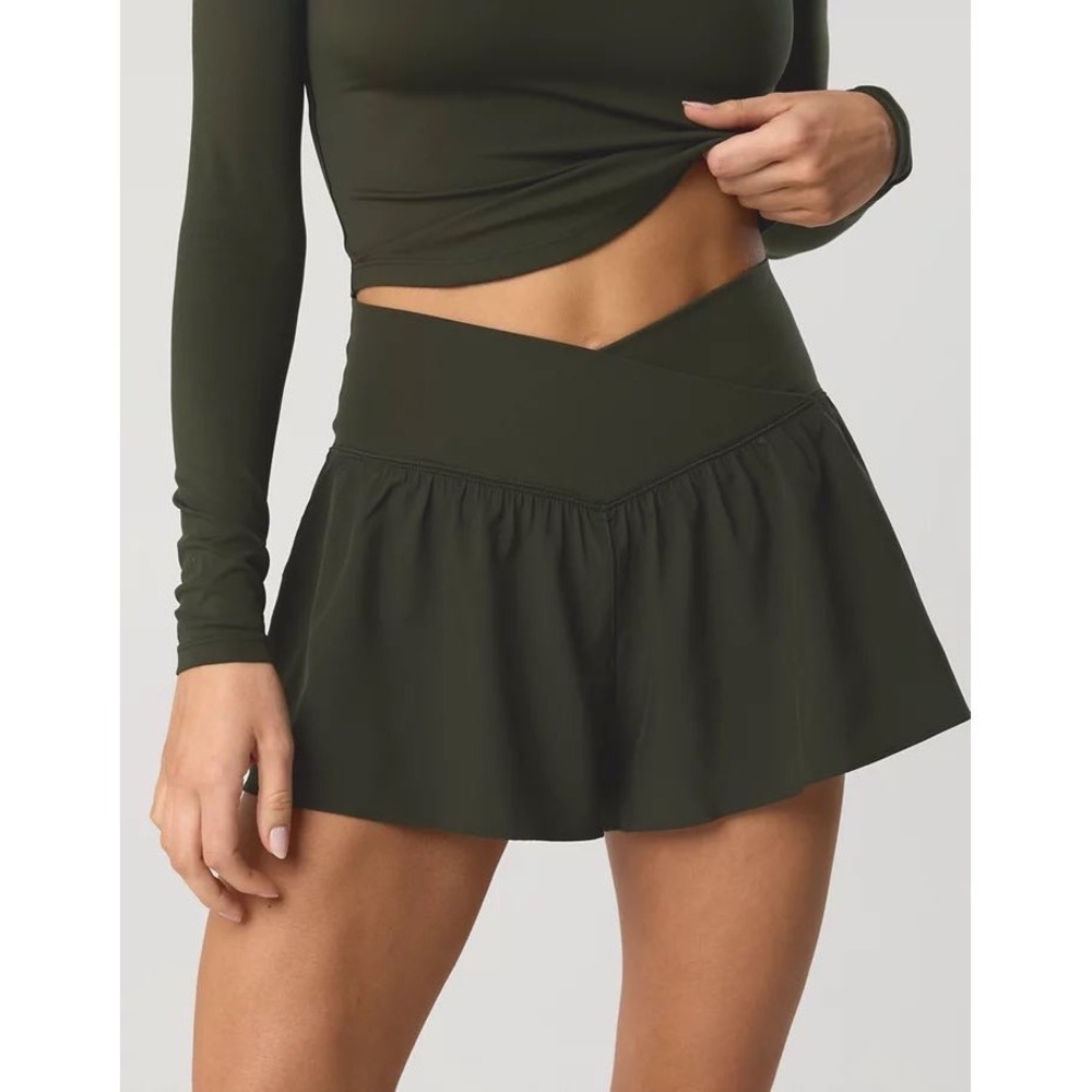 OFFLINE by Aerie Real Me Crossover Flowy Shorts Forest Green Medium